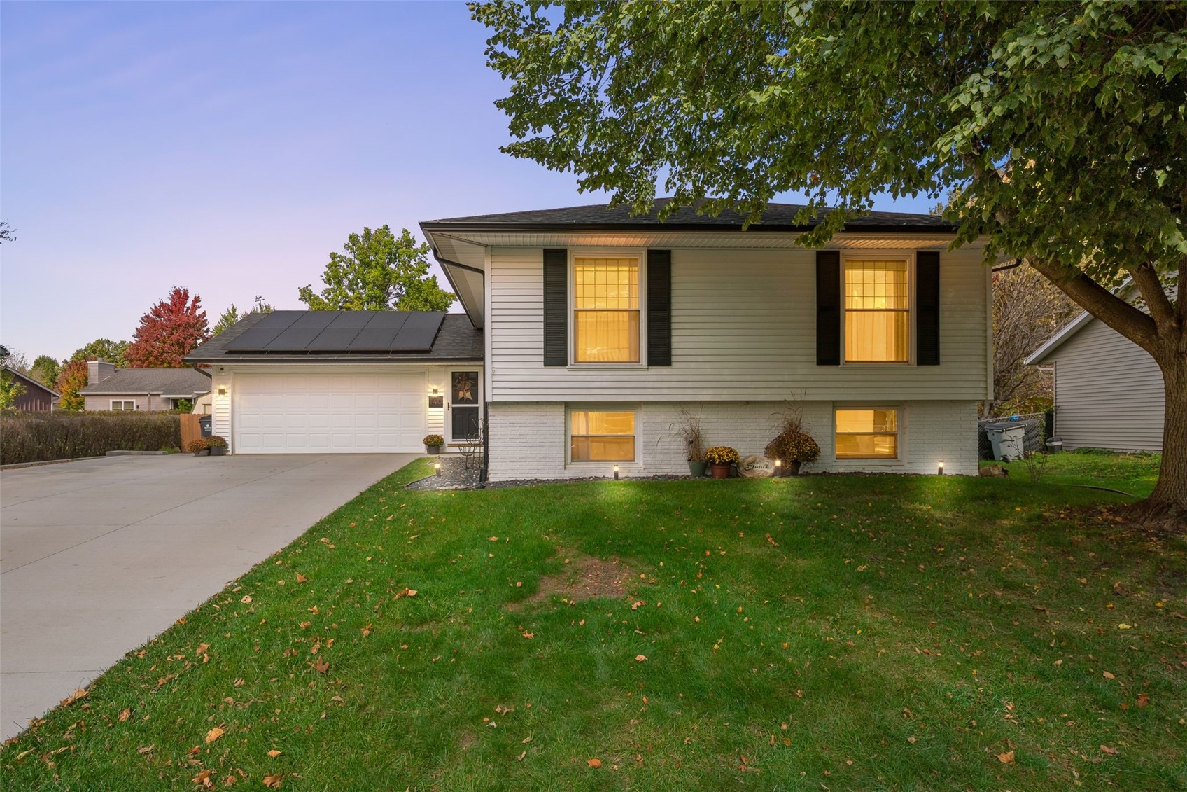 140 Carnaby Drive NE Cedar Rapids IA 52402
