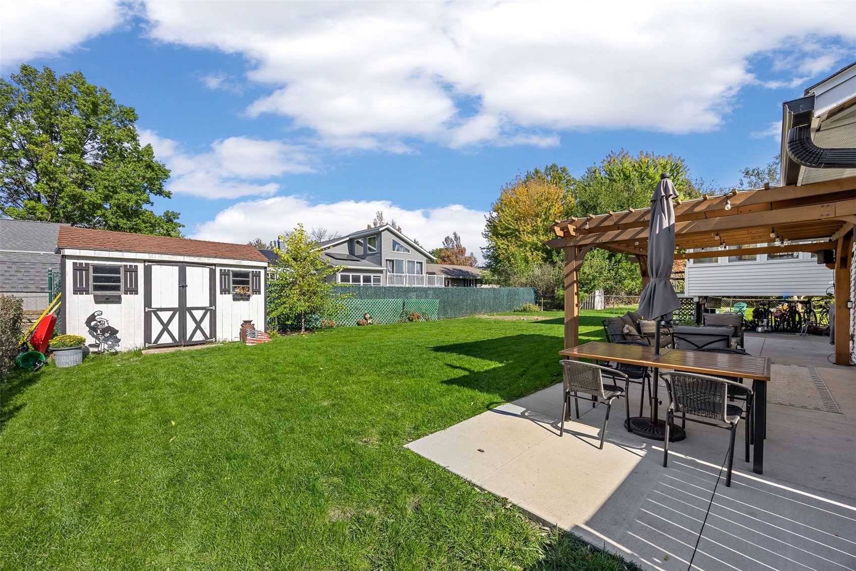 140 Carnaby Drive NE Cedar Rapids IA 52402