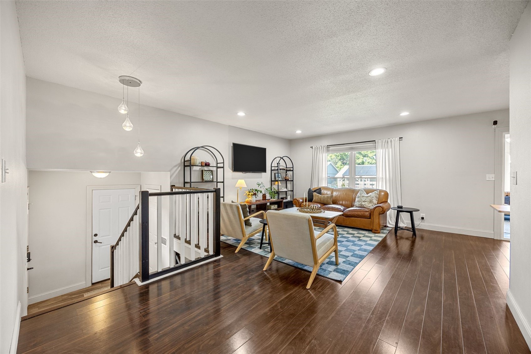 140 Carnaby Drive NE Cedar Rapids IA 52402