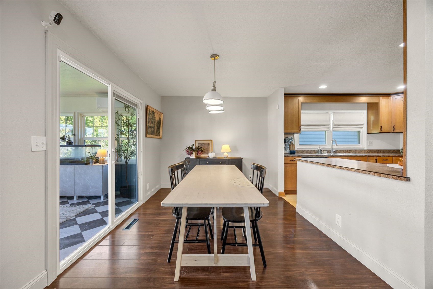140 Carnaby Drive NE Cedar Rapids IA 52402
