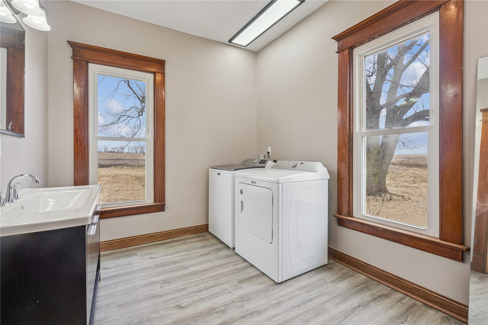 2921A 220th Street Winthrop IA 50682