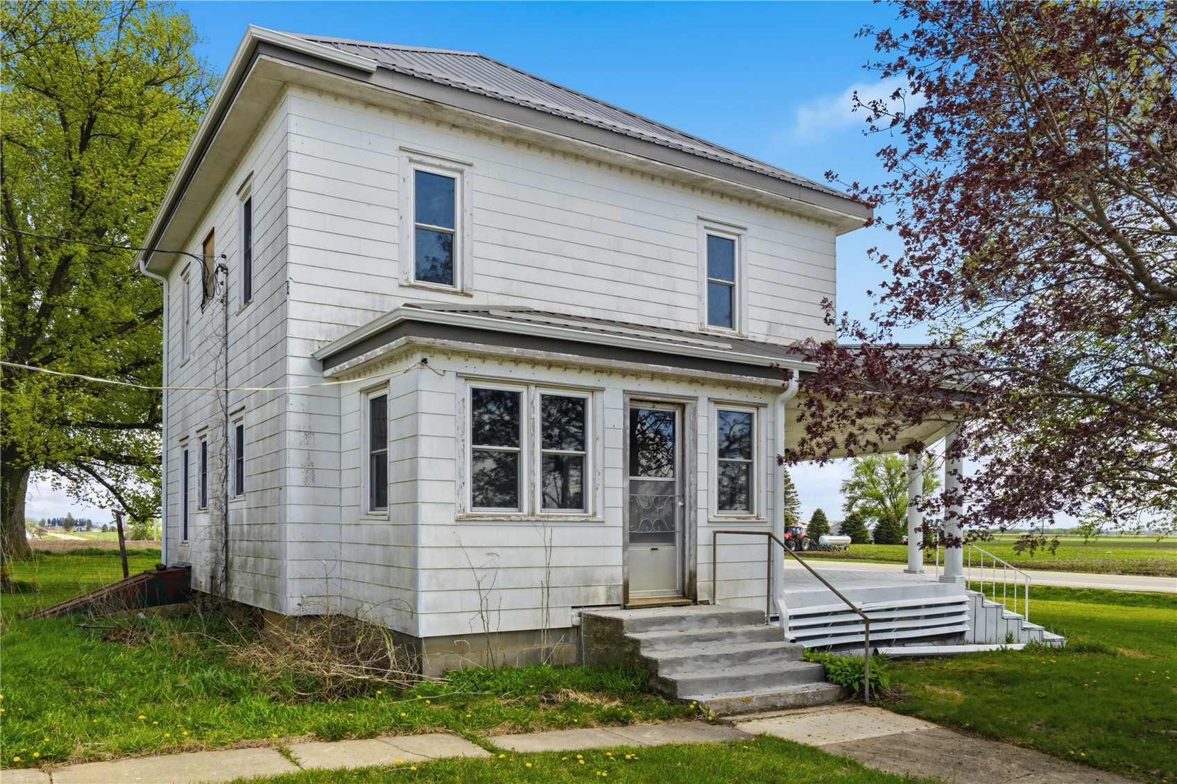 2921A 220th Street Winthrop IA 50682