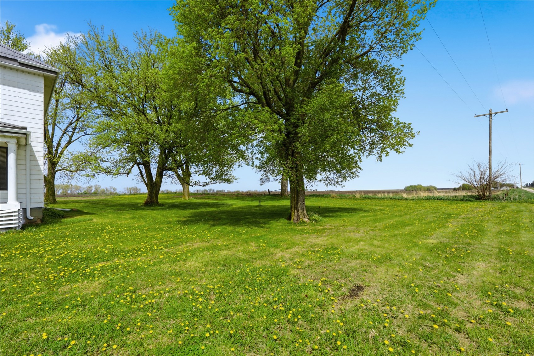 2921A 220th Street Winthrop IA 50682