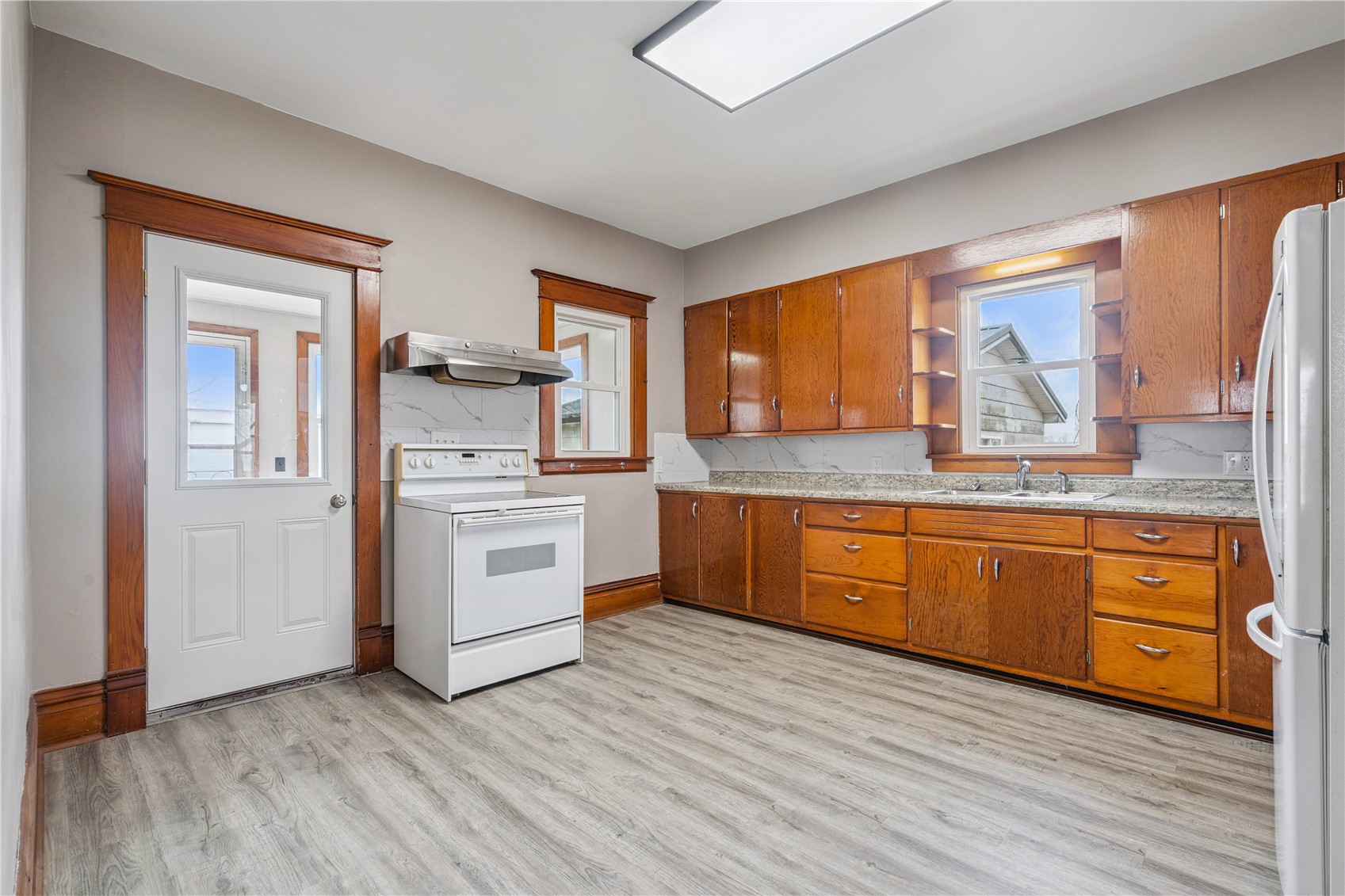 2921A 220th Street Winthrop IA 50682