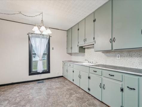 1243 Bertram Street Cedar Rapids IA 52403