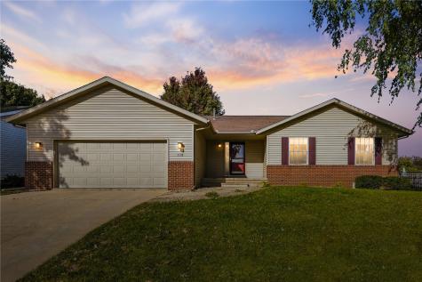 110 W 34th Avenue Marion IA 52302