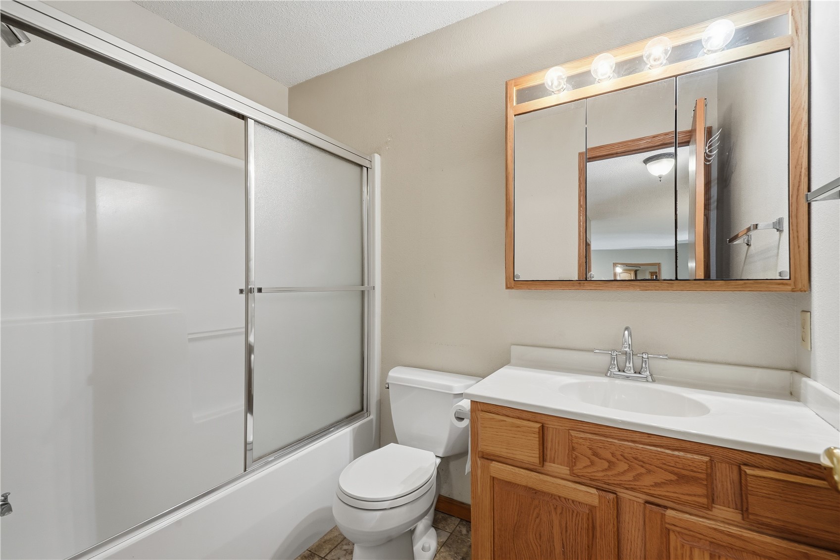 110 W 34th Avenue Marion IA 52302