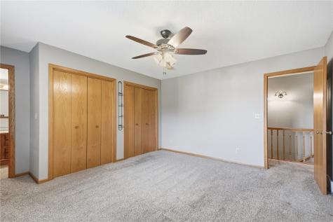 110 W 34th Avenue Marion IA 52302