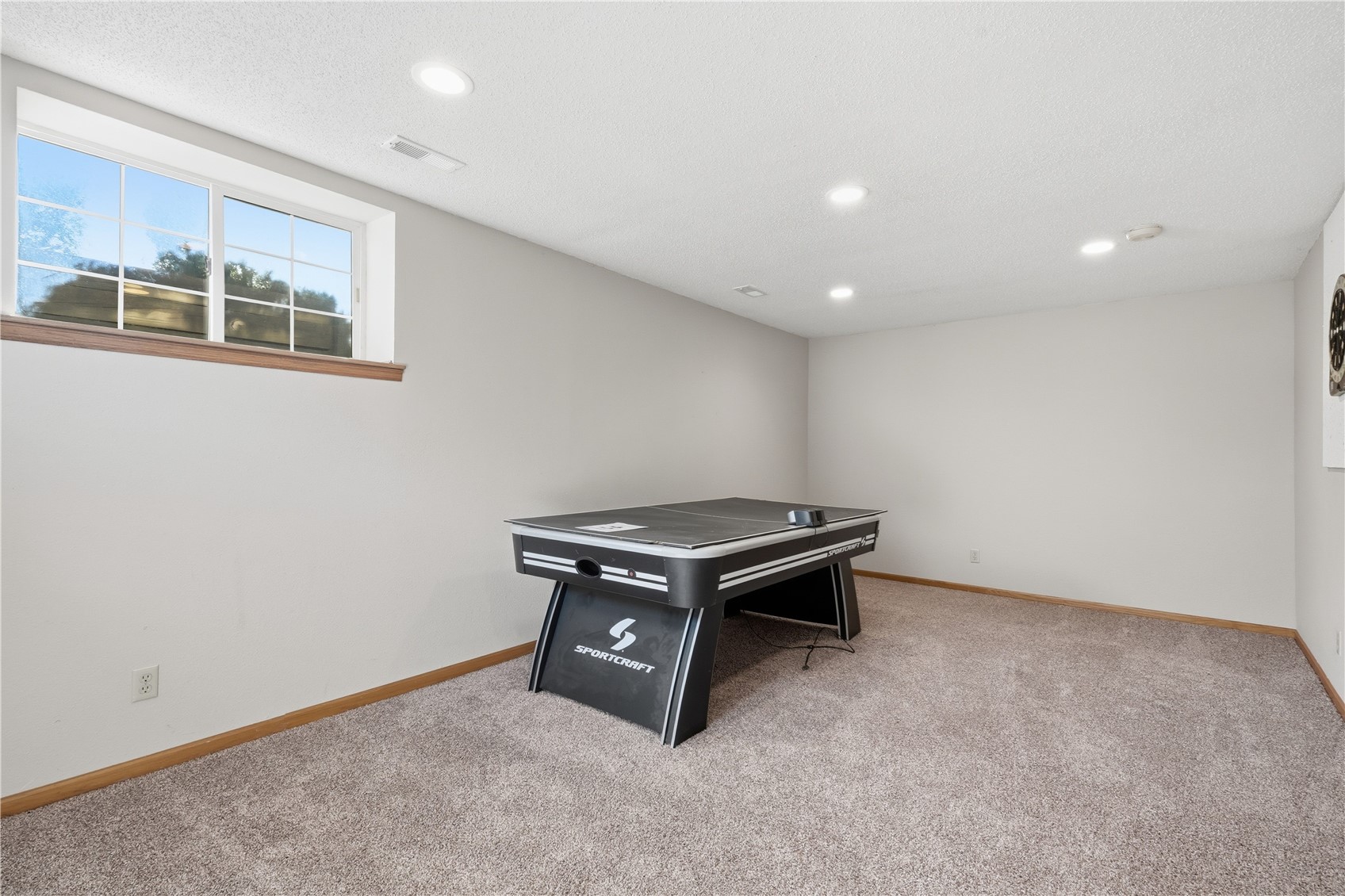 110 W 34th Avenue Marion IA 52302