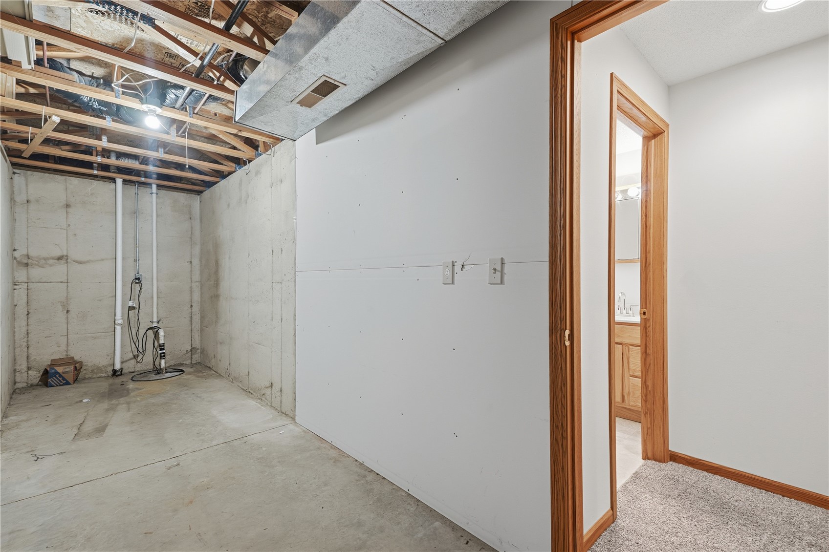 110 W 34th Avenue Marion IA 52302