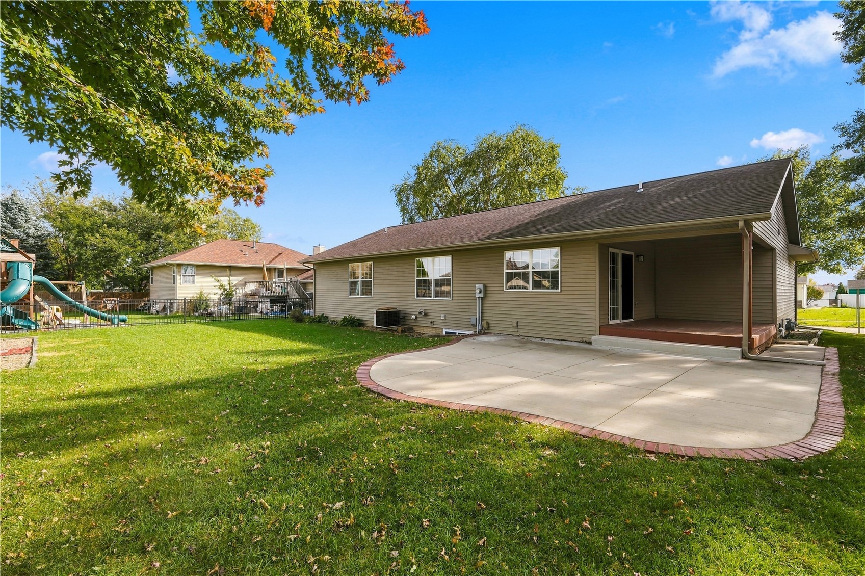 110 W 34th Avenue Marion IA 52302