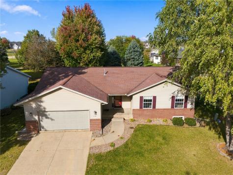 110 W 34th Avenue Marion IA 52302