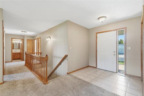 110 W 34th Avenue Marion IA 52302