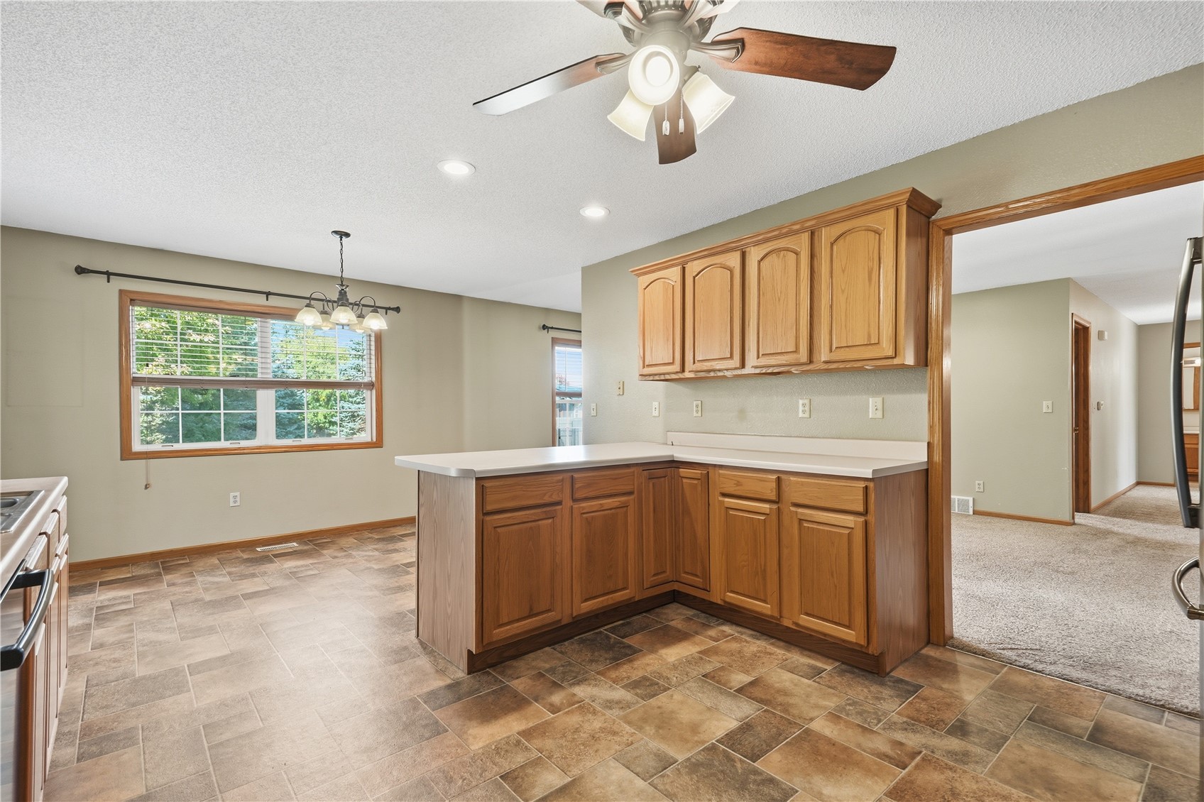 110 W 34th Avenue Marion IA 52302