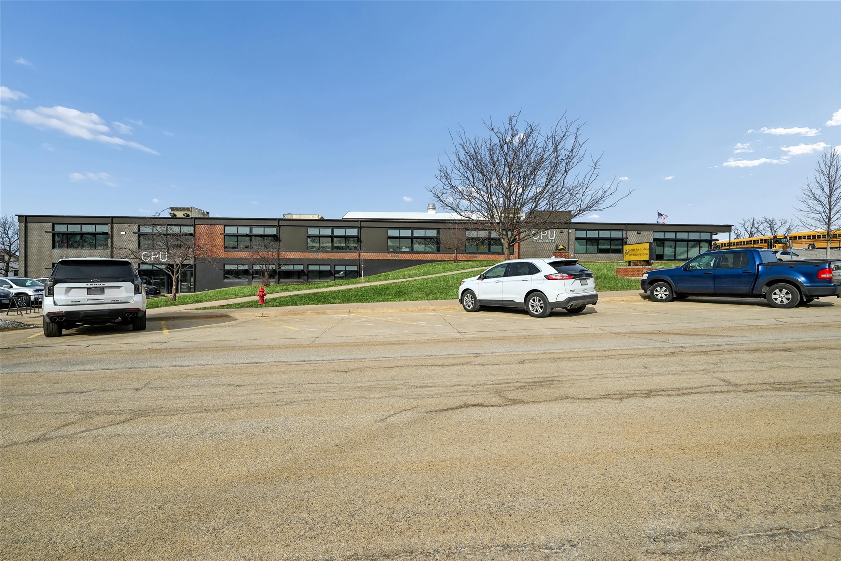 207 W Main Street Urbana IA 52345