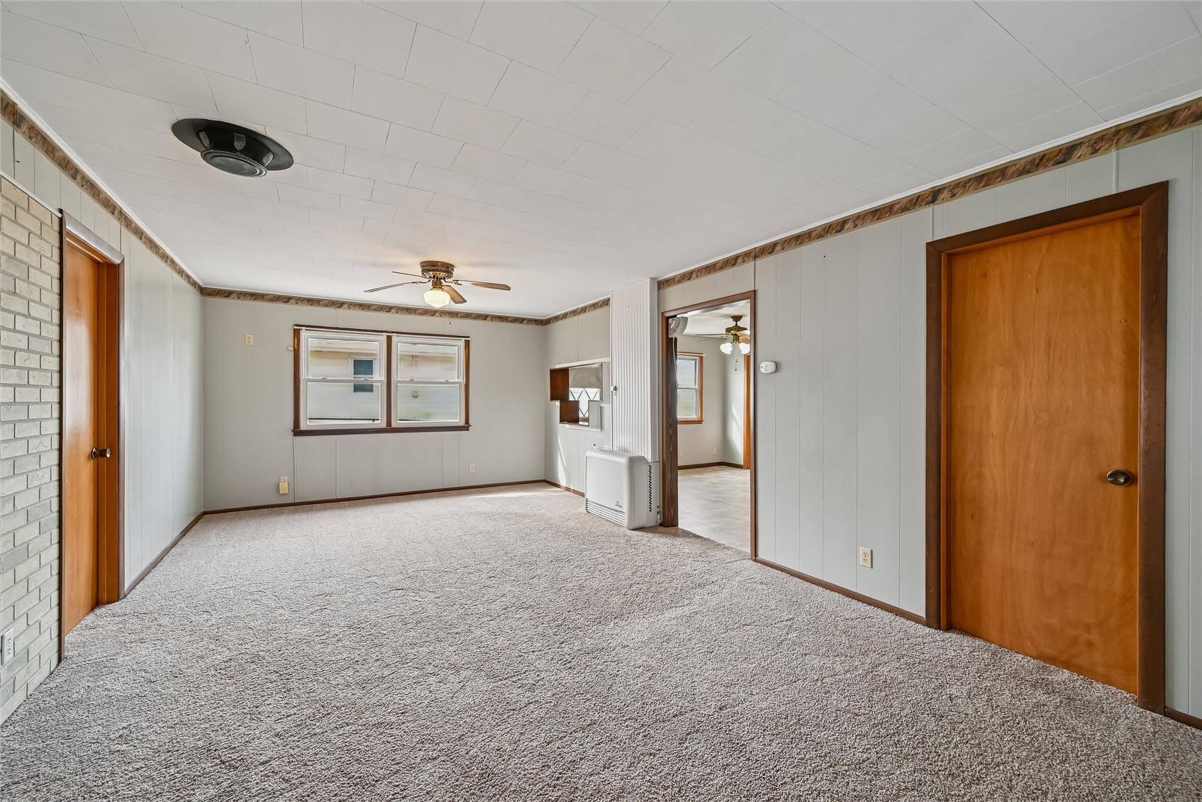 207 W Main Street Urbana IA 52345