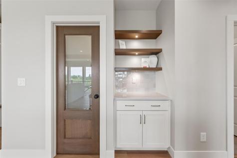 8714 Yeager Lane NE Cedar Rapids IA 52402