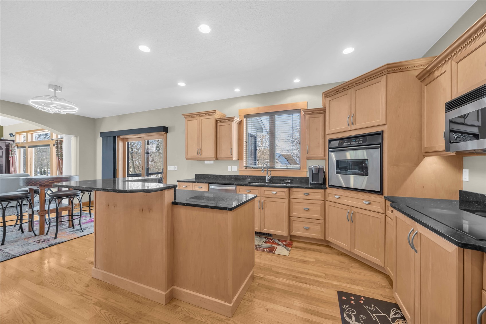 545 Evergreen Lane Robins IA 52328