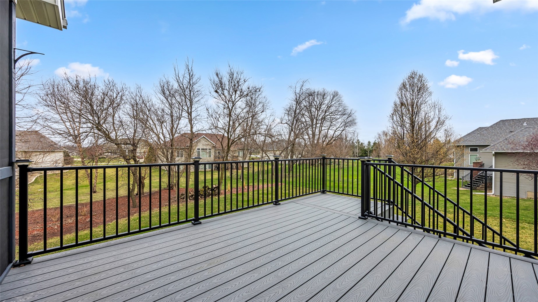 545 Evergreen Lane Robins IA 52328
