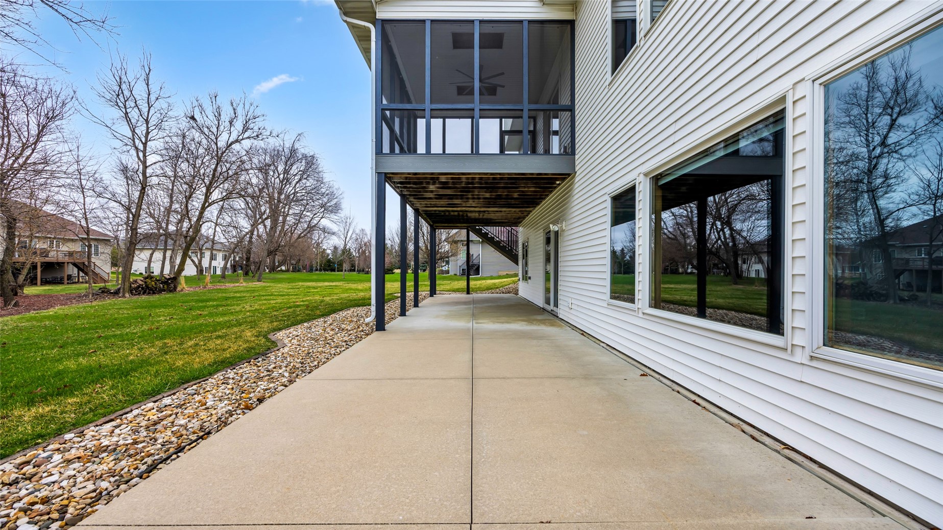 545 Evergreen Lane Robins IA 52328