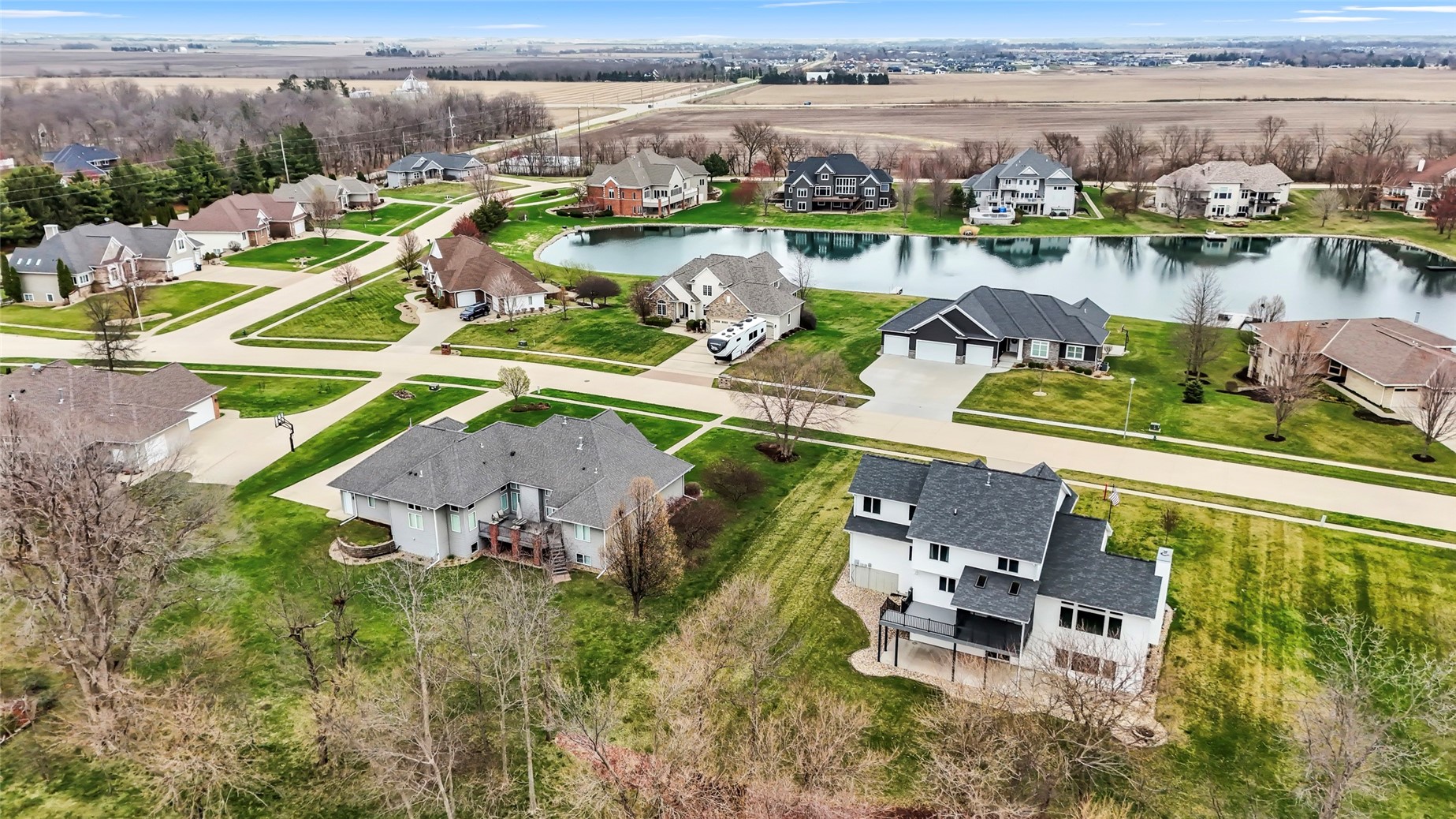 545 Evergreen Lane Robins IA 52328