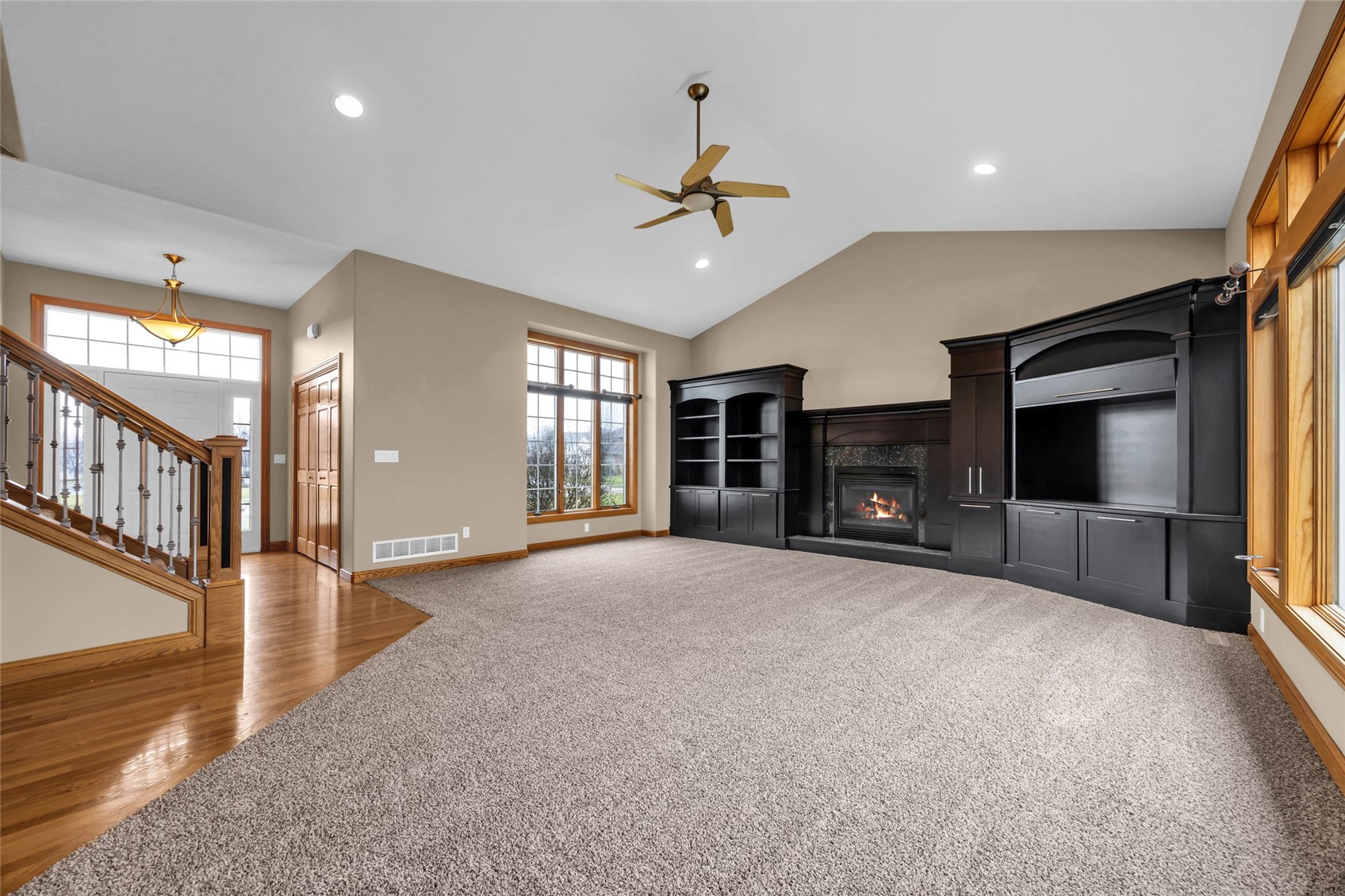 545 Evergreen Lane Robins IA 52328