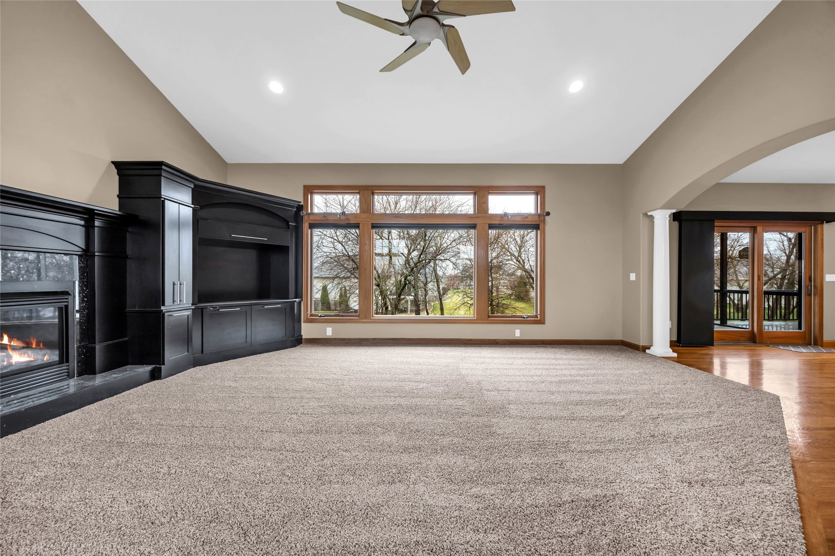 545 Evergreen Lane Robins IA 52328