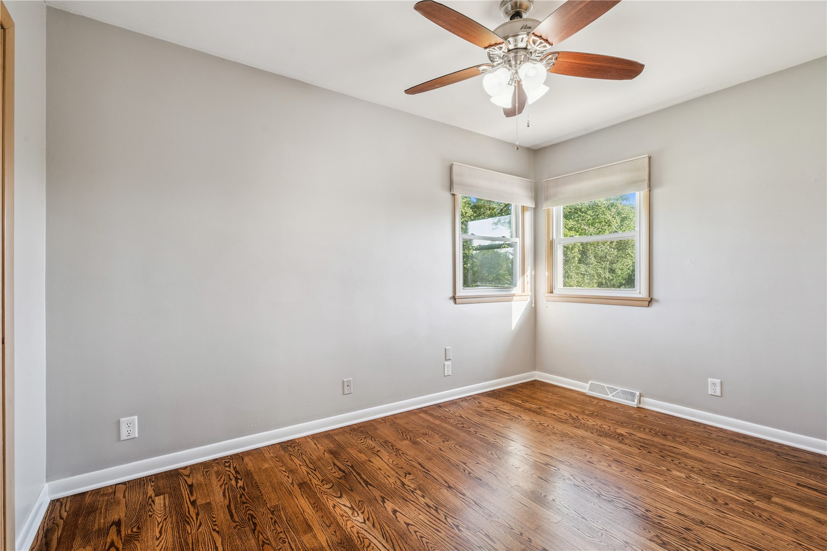 705 Grantwood Drive SE Cedar Rapids IA 52403