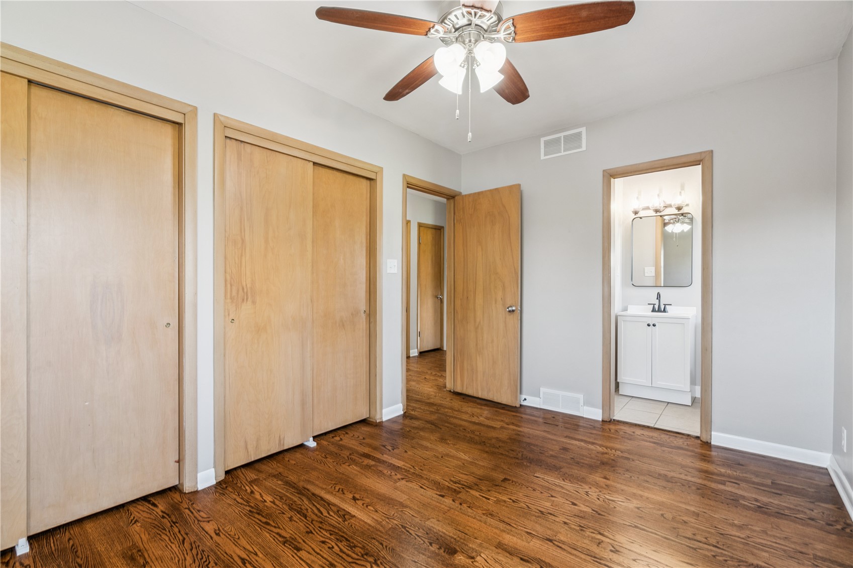705 Grantwood Drive SE Cedar Rapids IA 52403