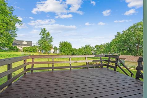 705 Grantwood Drive SE Cedar Rapids IA 52403