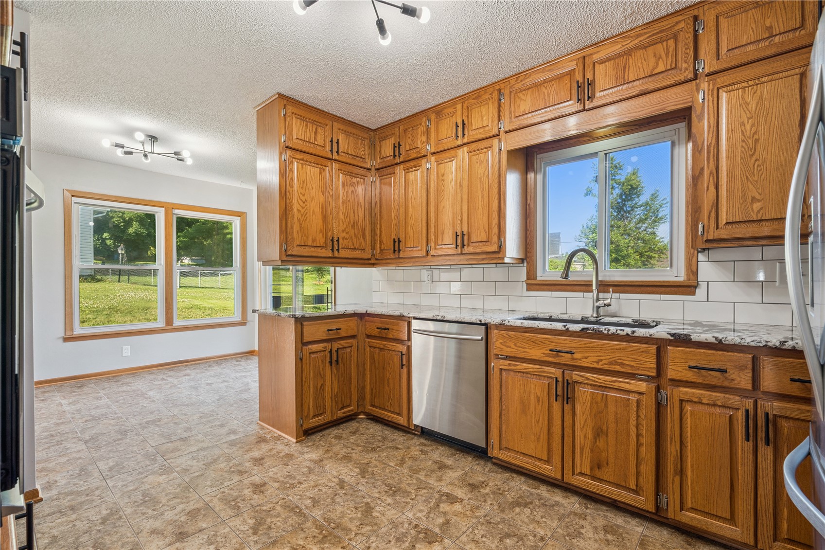 705 Grantwood Drive SE Cedar Rapids IA 52403