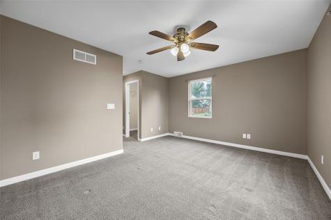 3330 Southland Street SW Cedar Rapids IA 52404