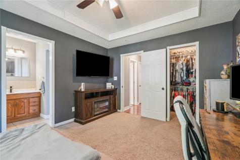 307 N John Street Mechanicsville IA 52306