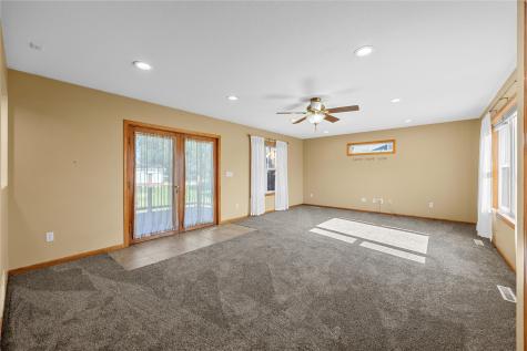 1210 Pacific Street Ely IA 52227