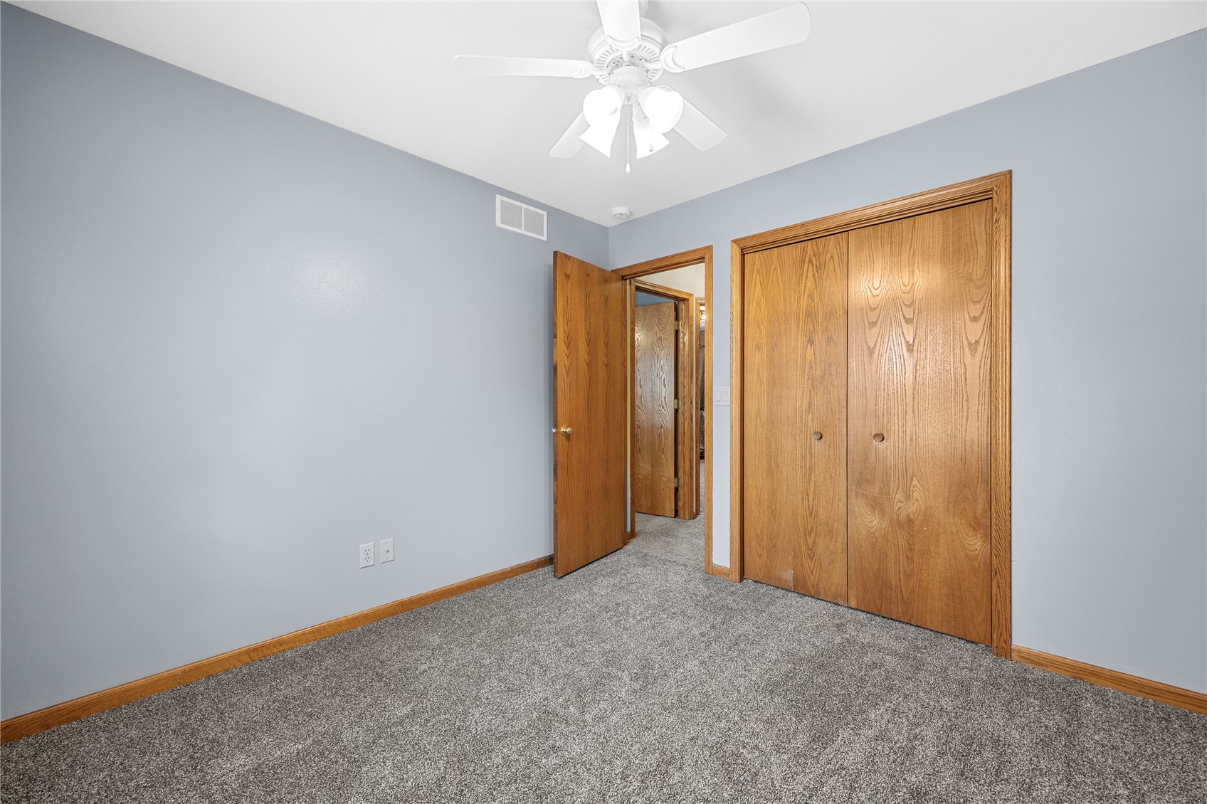 1210 Pacific Street Ely IA 52227