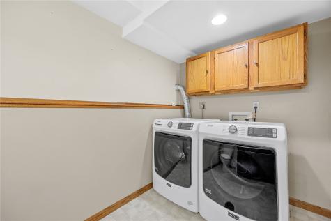 1210 Pacific Street Ely IA 52227