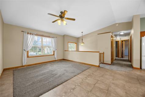 1210 Pacific Street Ely IA 52227