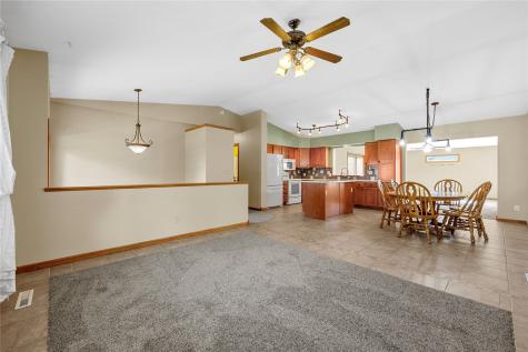 1210 Pacific Street Ely IA 52227