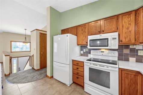 1210 Pacific Street Ely IA 52227