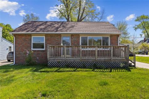 634 26th Street SE Cedar Rapids IA 52403