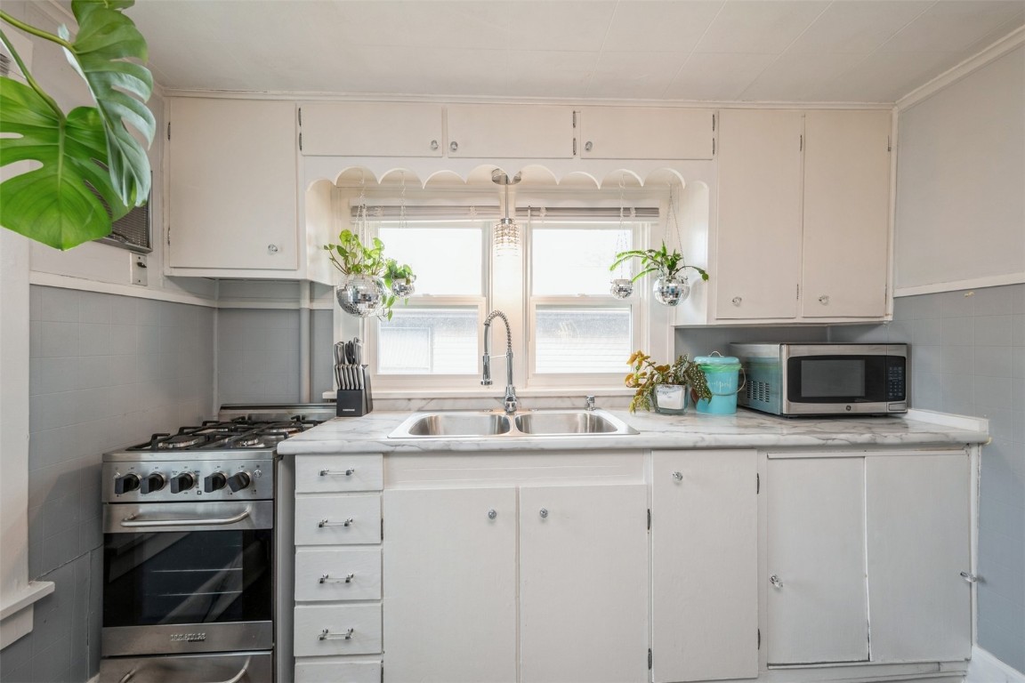 2418 1st Street SW Cedar Rapids IA 52404