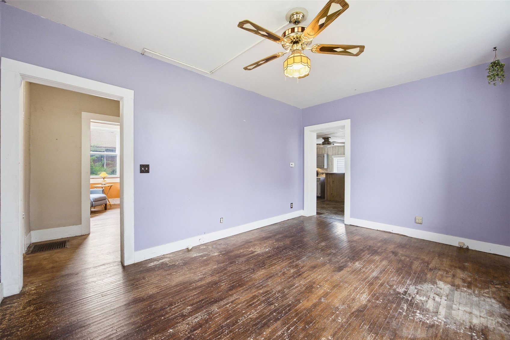 401 E 4th Street Tipton IA 52772