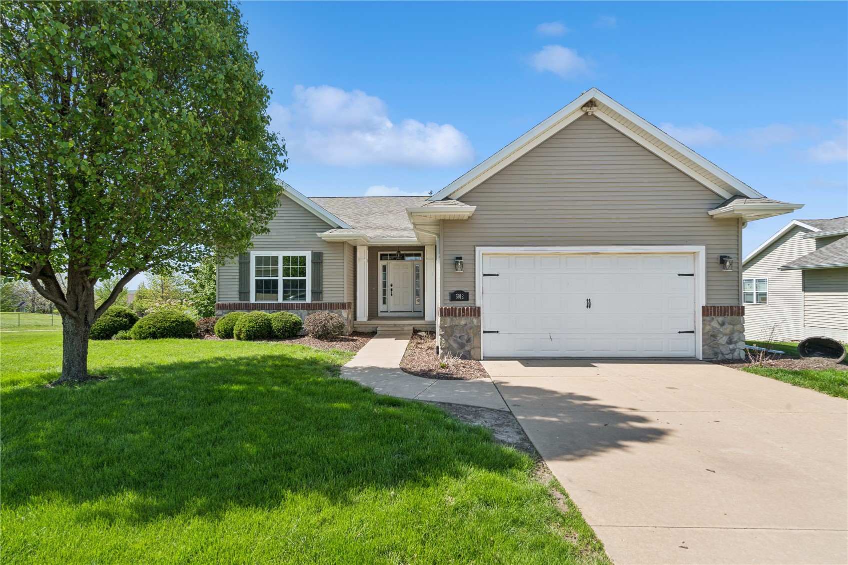 5012 Hay Field Court SW Cedar Rapids IA 52404