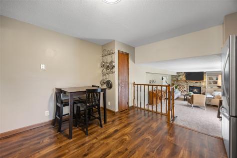 6925 Chelsea Drive NE Cedar Rapids IA 52402