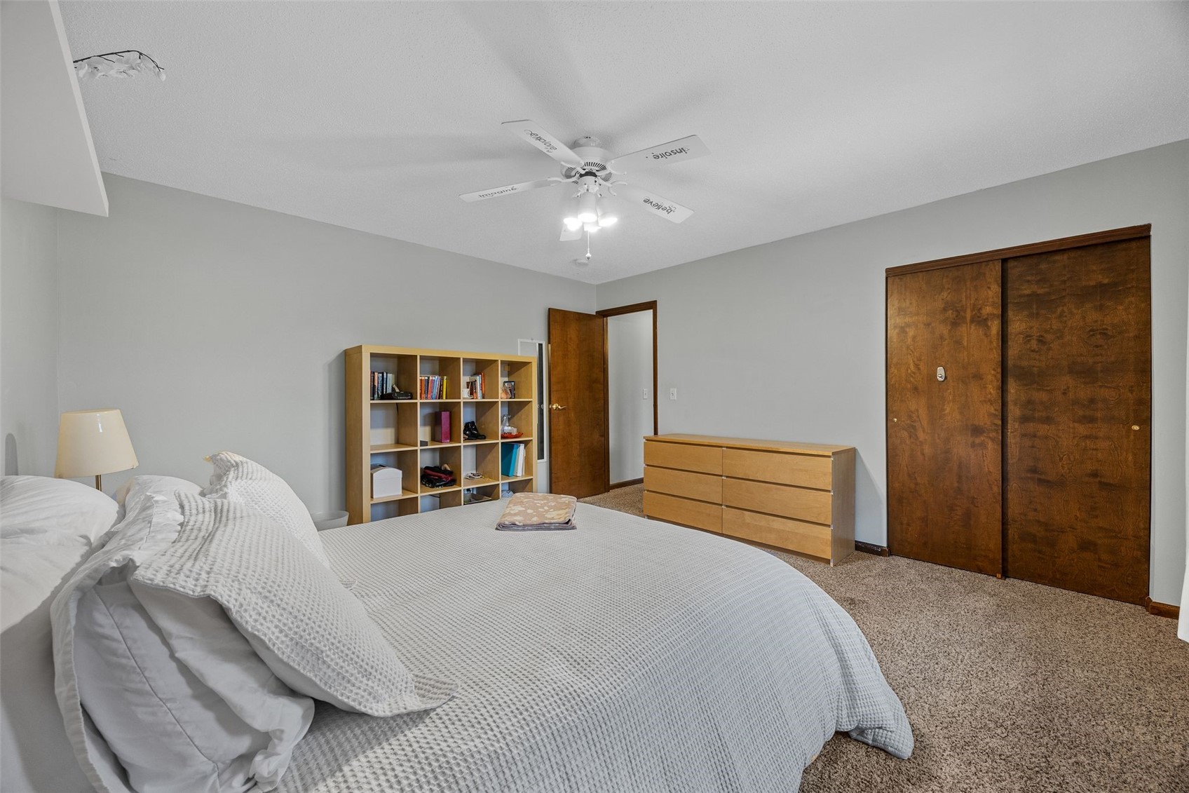6925 Chelsea Drive NE Cedar Rapids IA 52402