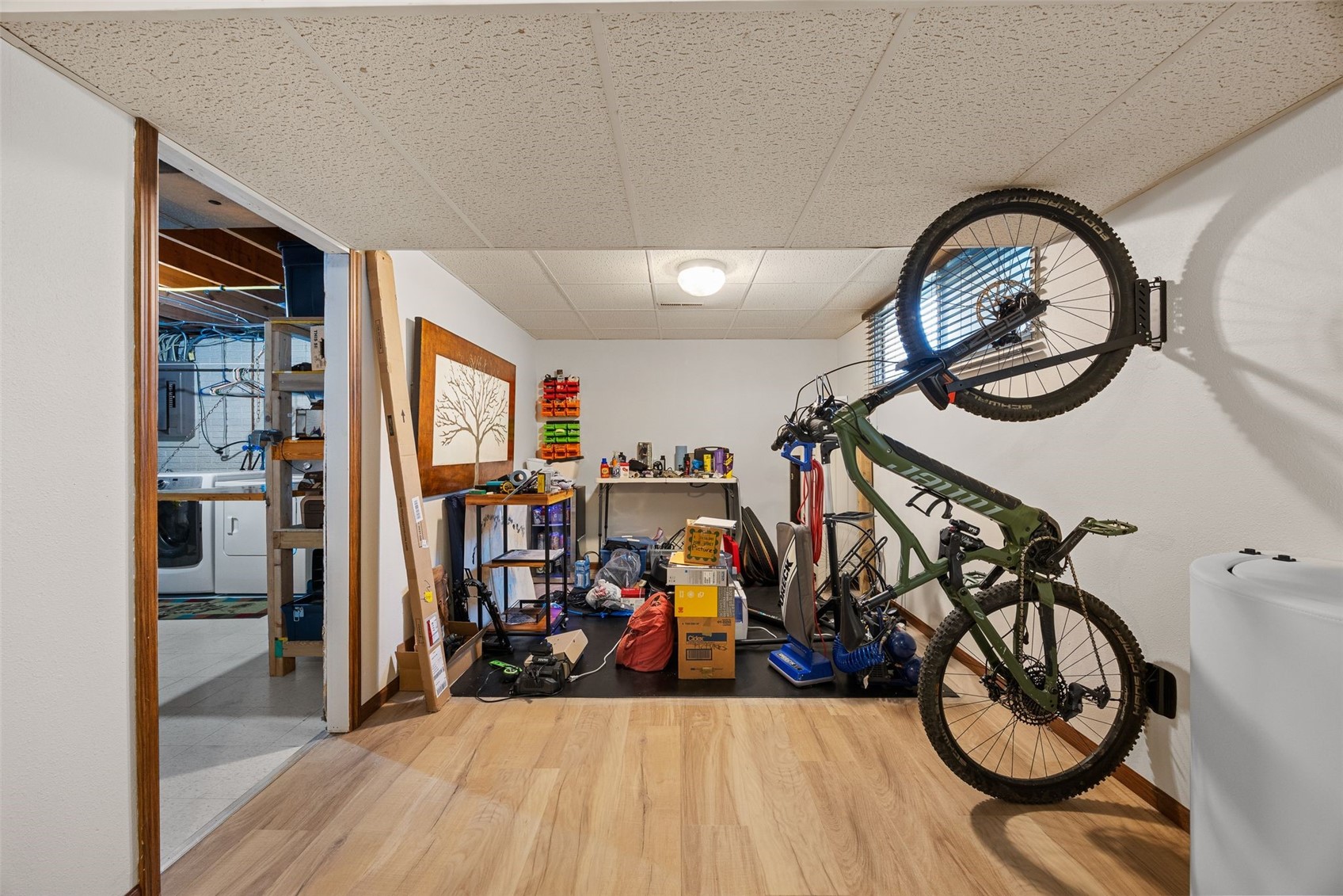 6925 Chelsea Drive NE Cedar Rapids IA 52402