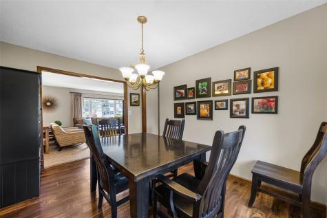 6925 Chelsea Drive NE Cedar Rapids IA 52402