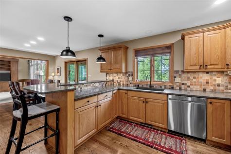 741 Arlington Drive Iowa City IA 52245