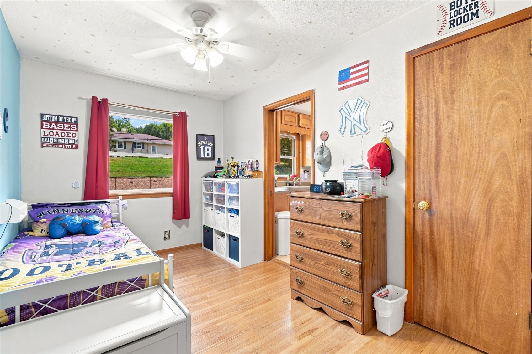 2075 Larry Drive NE Cedar Rapids IA 52402