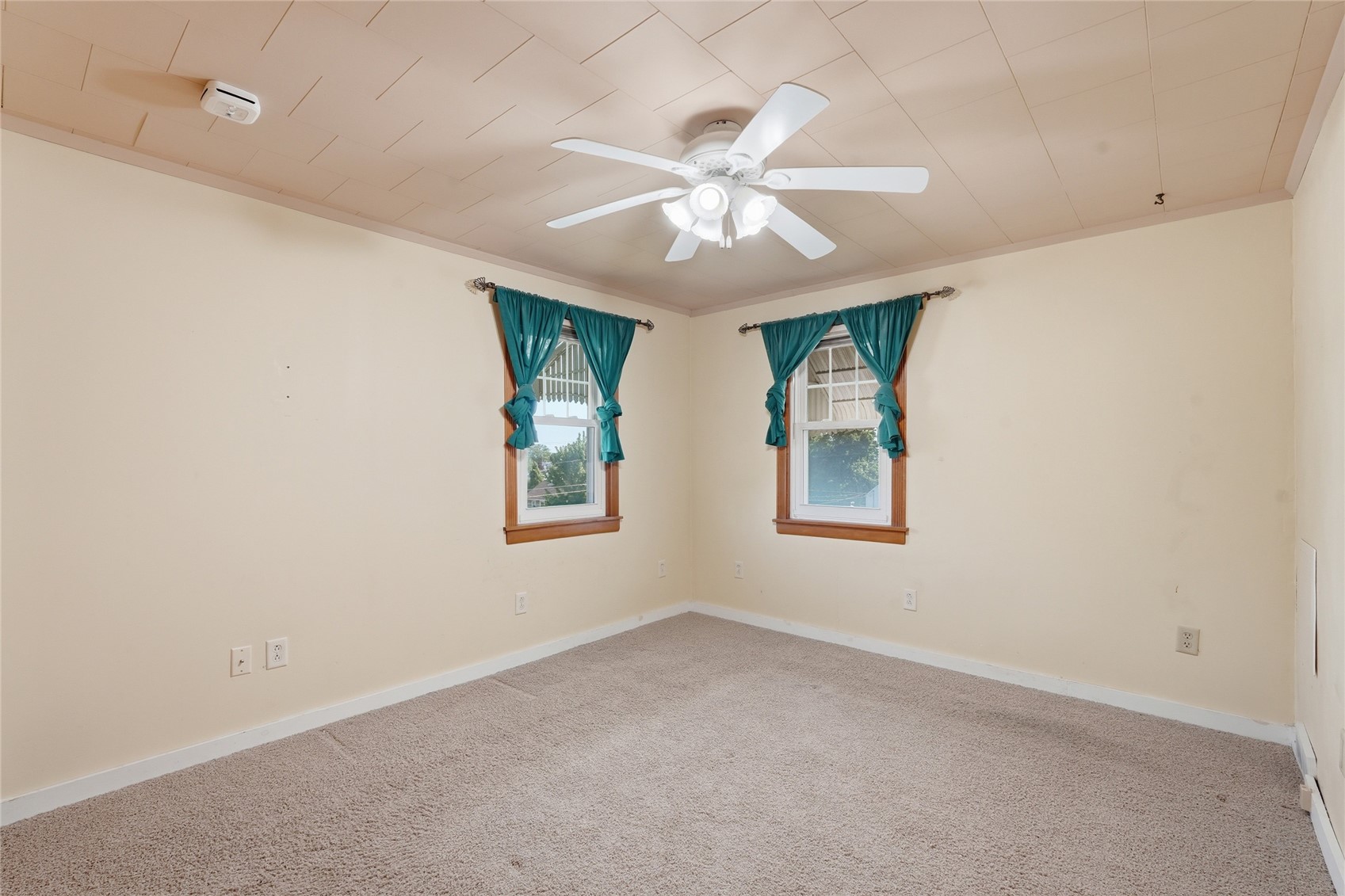 918 22nd Avenue SW Cedar Rapids IA 52404